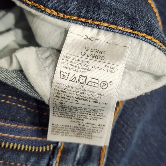 Old Navy Curvy Skinny Jeans Mid Rise Size 12 Long Dark Wash - Picture 4 of 7